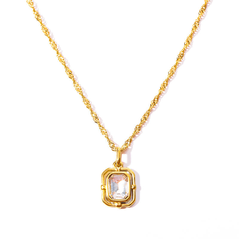 Collar de acero y titanio con circonitas cuadradas y cadena de ondas de agua de Olivenorma 