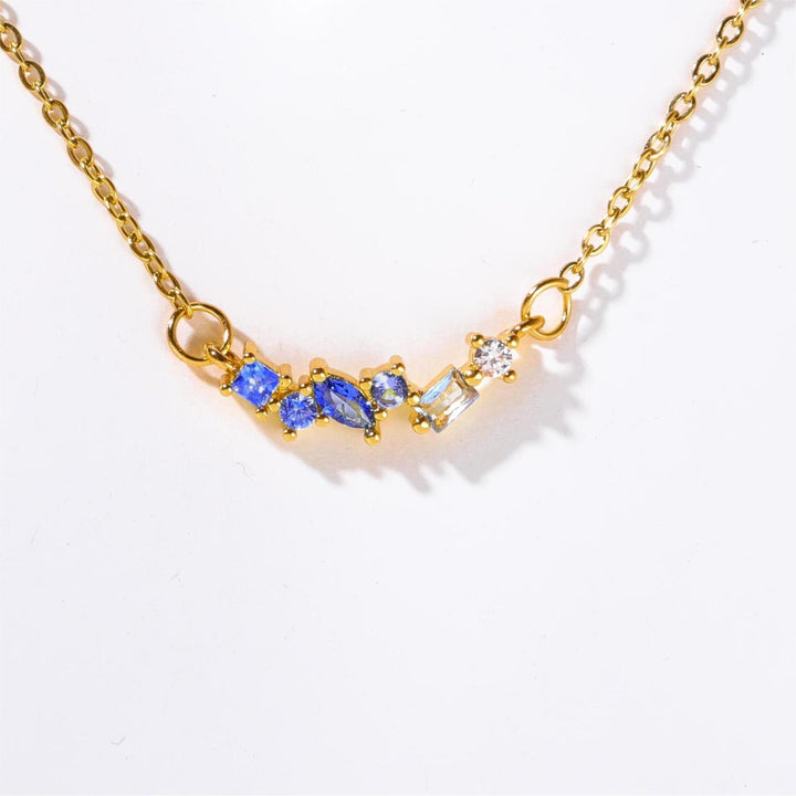 Collar de oro bañado en cobre con colgante de cuentas de piedra natal múltiple de Olivenorma