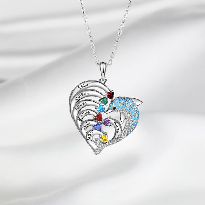 Collar con colgante de piedra grabado con forma de delfín y corazón de Olivenorma