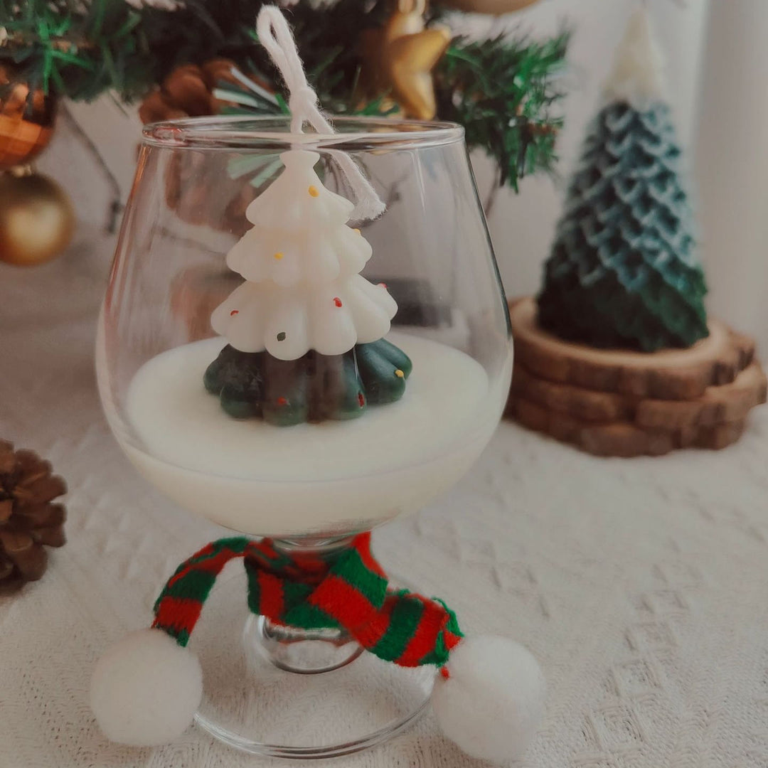 Vela navideña con forma de alce, muñeco de nieve y Papá Noel de Olivenorma 
