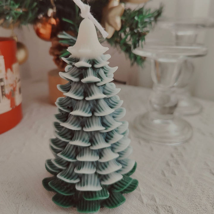 Vela de árbol de Navidad tallada de Olivenorma 