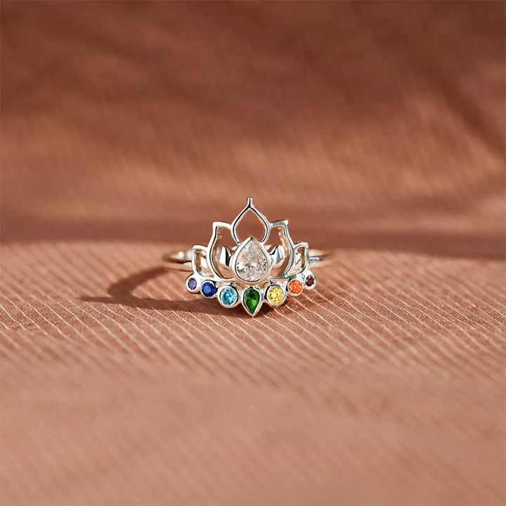 Anillo de yoga arcoíris con loto de Olivenorma y 7 chakras