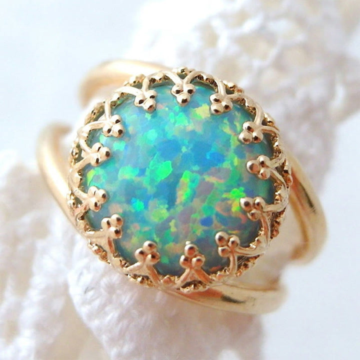 Anillo de ópalo azul bañado en oro sobre plata de ley 925 "Energía de paz" de Olivenorma