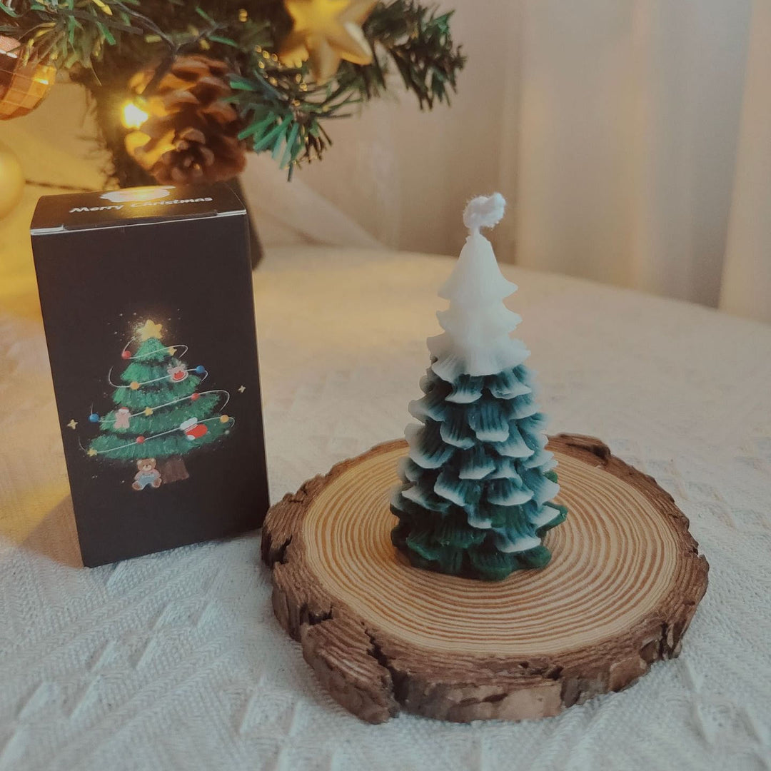 Vela de árbol de Navidad tallada de Olivenorma 