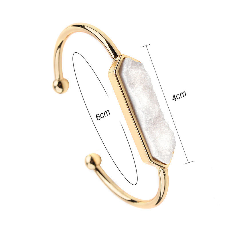 Pulsera de cobre y metal con cristales naturales de Olivenorma