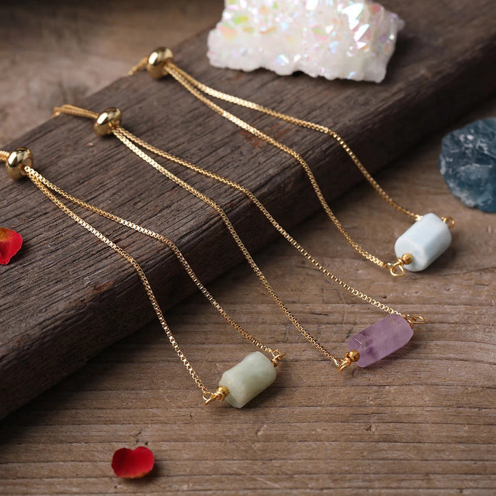 Pulsera de cadena de metal con piedras prismáticas de cristal natural de Olivenorma