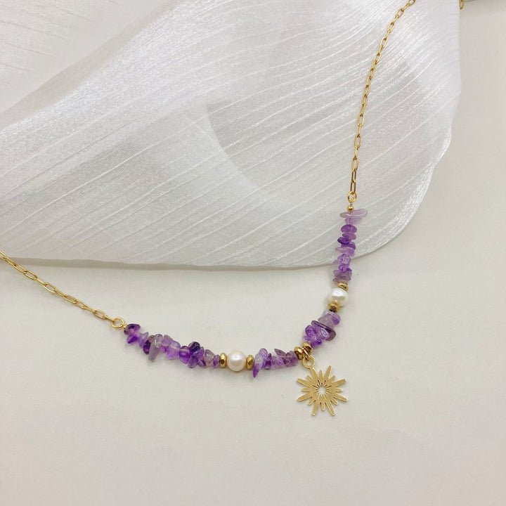 Collar con colgante de estrella de 16 puntas con perla de amatista irregular de Olivenorma