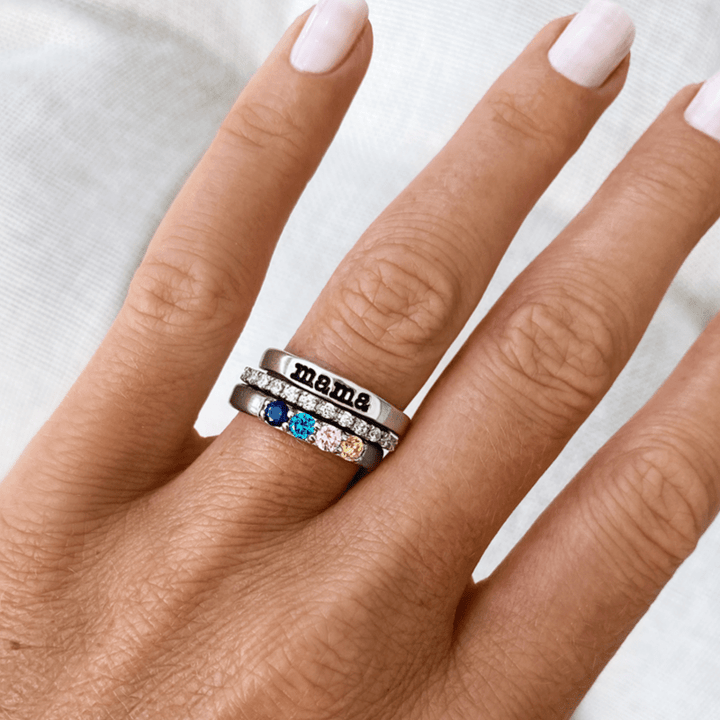 Juego de anillos de 3 piezas con piedra natal y circonita de regalo personalizado de Olivenorma
