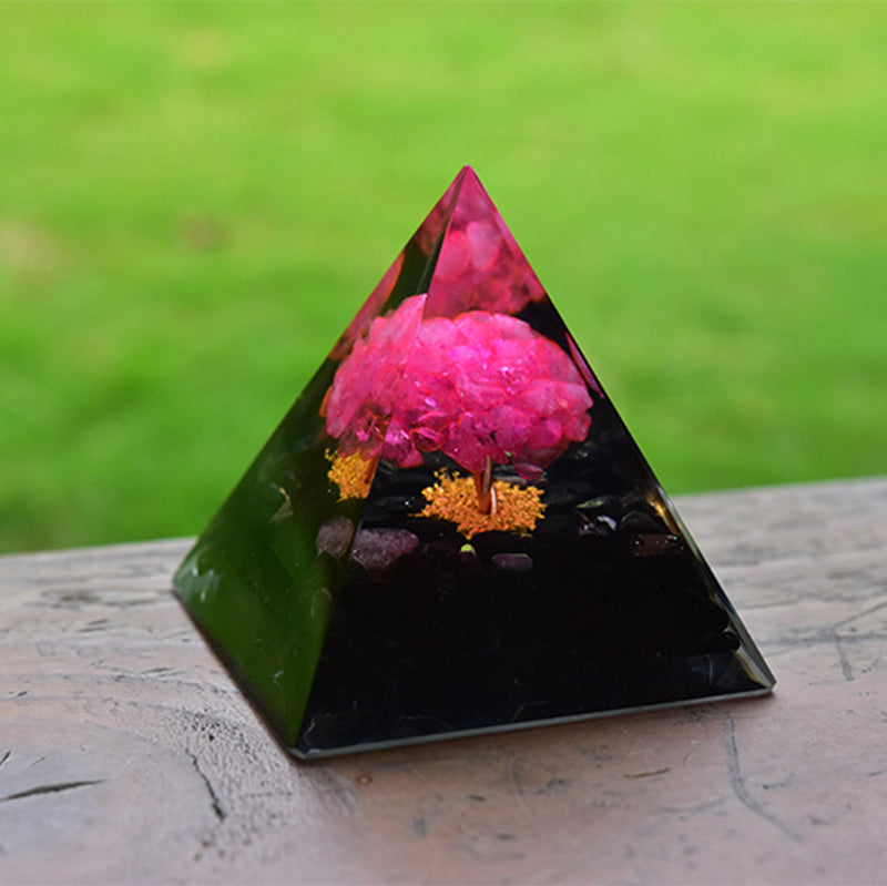 Pirámide de orgón curativo de obsidiana de Olivenorma con cristal rosa 