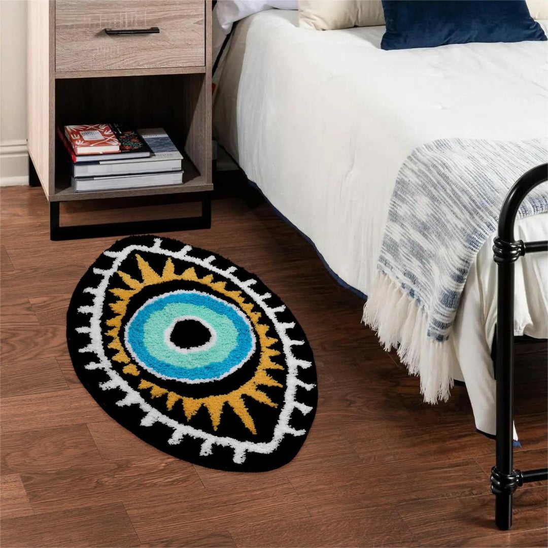 Alfombra antideslizante lavable para baño con diseño de ojo malvado negro de Olivenorma 