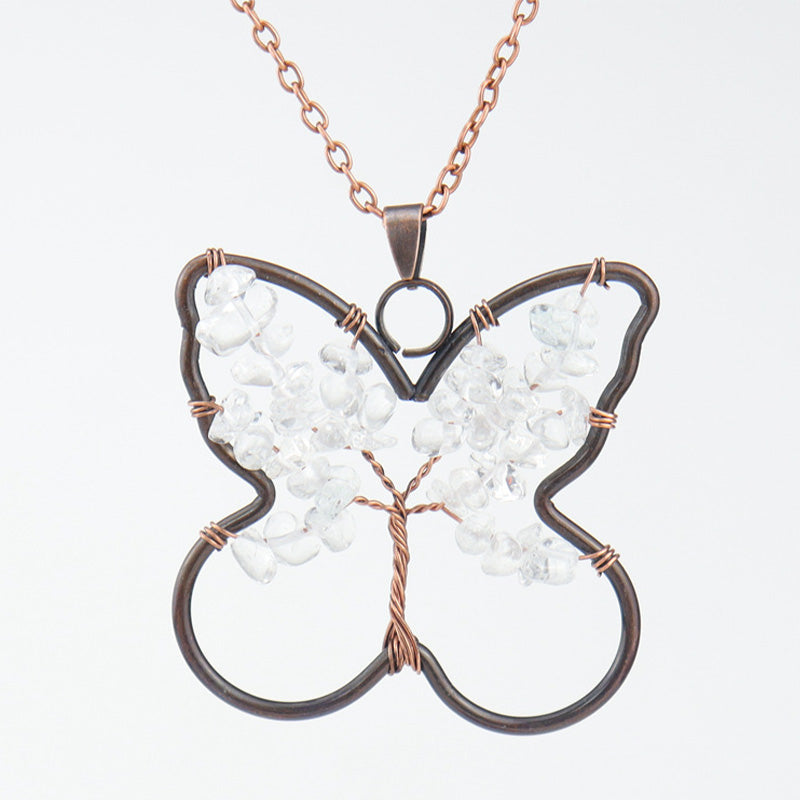 Collar curativo de mariposa con chakras