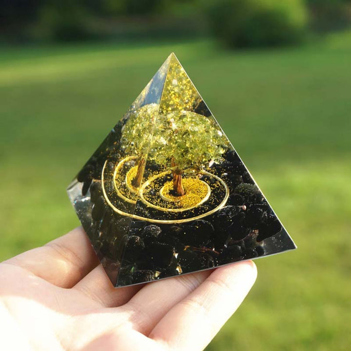 Pirámide de orgón Reiki del árbol de la vida de peridoto Olivenorma con obsidiana