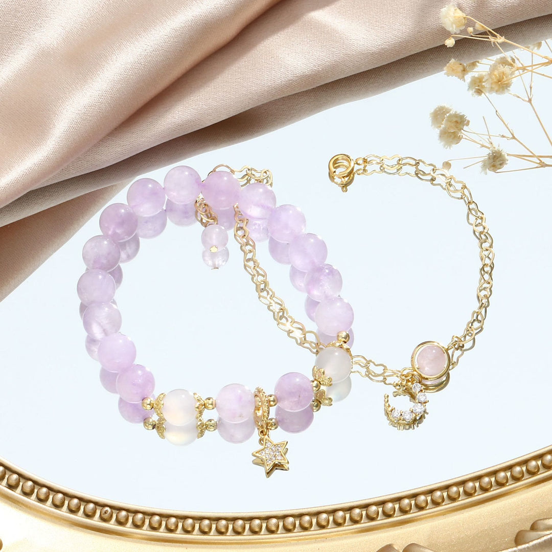 Pulsera de luna y estrella con cuentas de ágata blanca y amatista de Olivenorma 