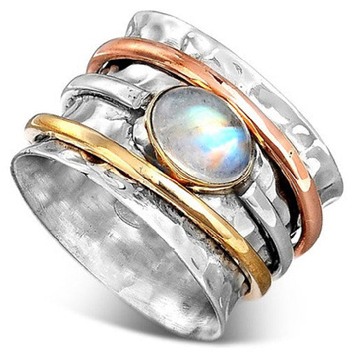 Anillo de la suerte con piedra lunar de Olivenorma