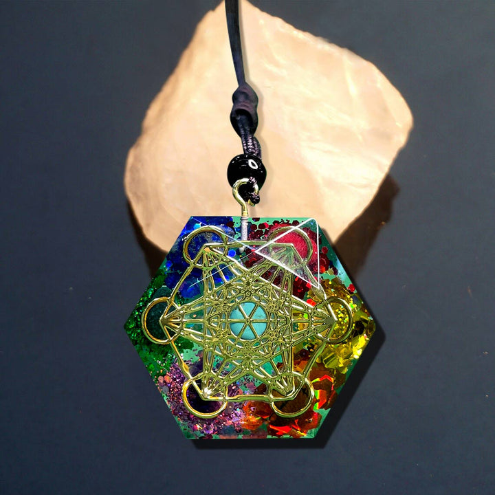 Collar de meditación con el símbolo del cubo de Metatrón del chakra Olivenorma