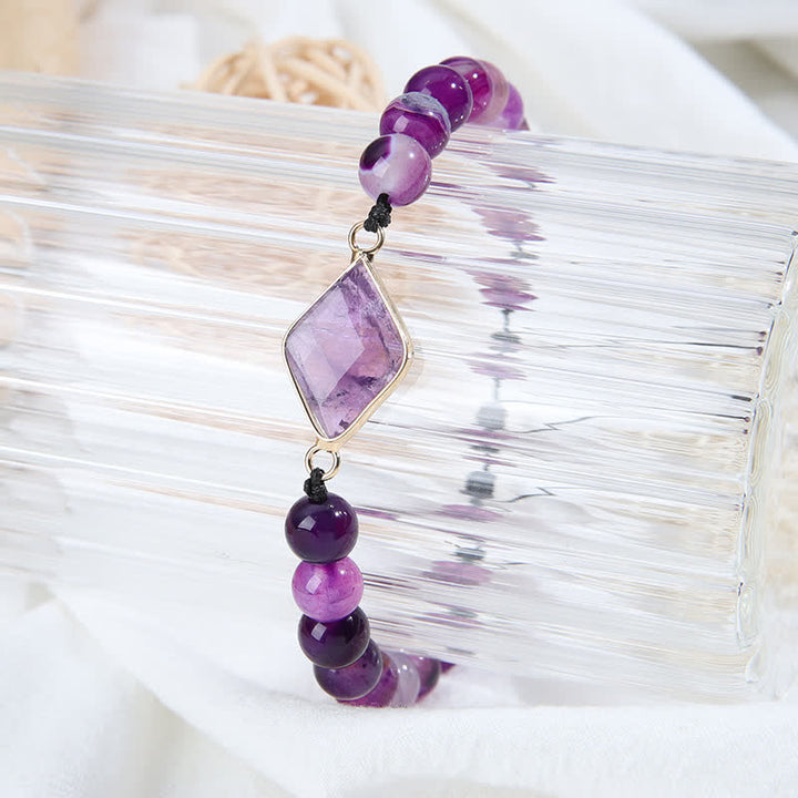 Pulsera de cuentas con colgante de rombos y amatista de Olivenorma 