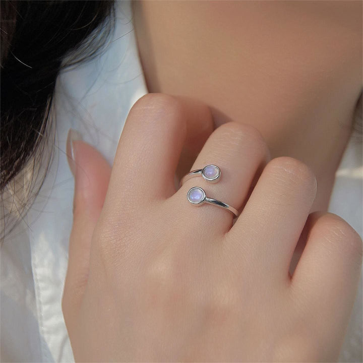 Anillo ajustable abierto de piedra lunar Olivenorma S925 