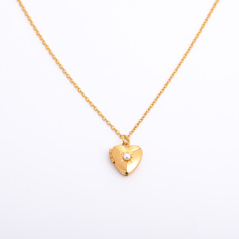 Collar con forma de corazón y piedra natal "Shine in My Heart" de Olivenorma 