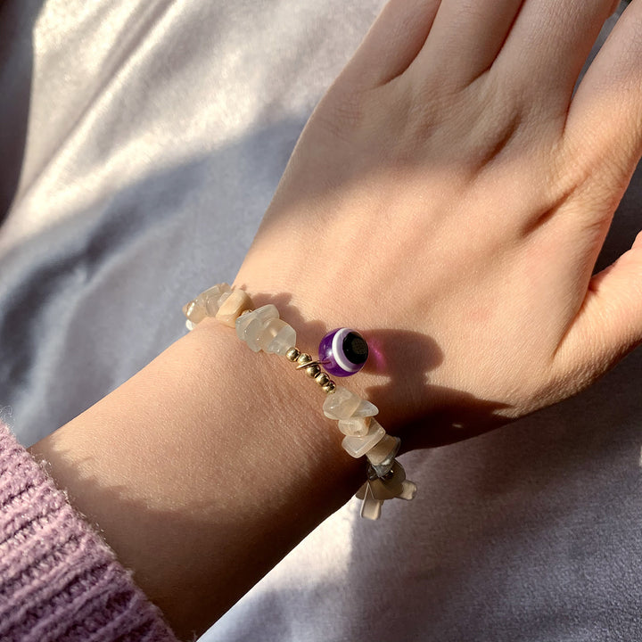 Pulsera con colgante de ojo malvado de grava de cristal natural de Olivenorma