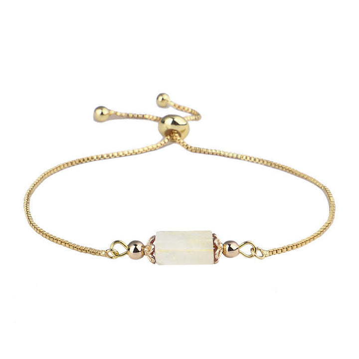 Pulsera delicada de cadena dorada con cristales naturales de Olivenorma 