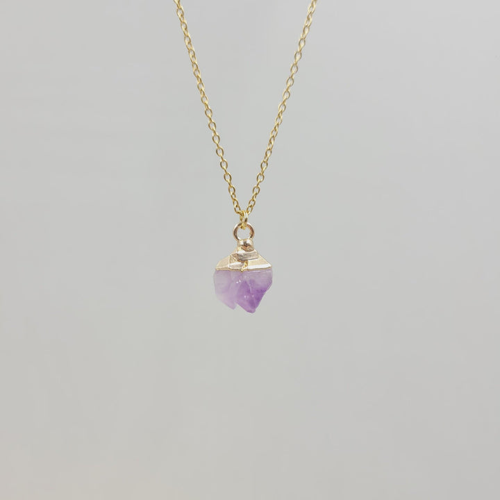 Collar de gemas de piedra cruda de cristal irregular de Olivenorma