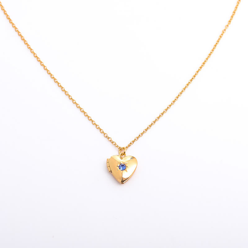 Collar con forma de corazón y piedra natal "Shine in My Heart" de Olivenorma 