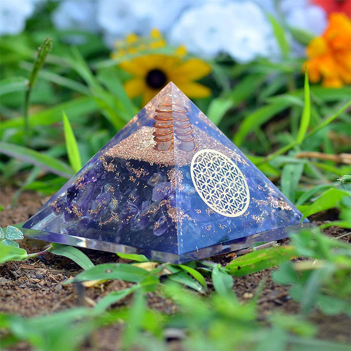 Pirámide orgónica de flor de la vida de amatista de Olivenorma 