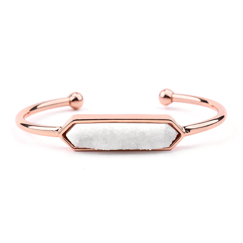 Pulsera de cobre y metal con cristales naturales de Olivenorma