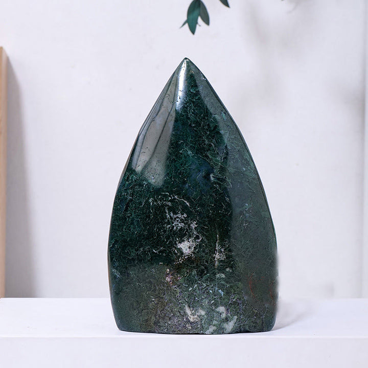 Adornos de piedras preciosas con forma de llama de cristal natural de Olivenorma