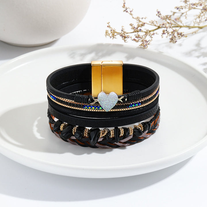 Pulsera de cuero con dije de corazón y cuentas de cristal natural de Olivenorma