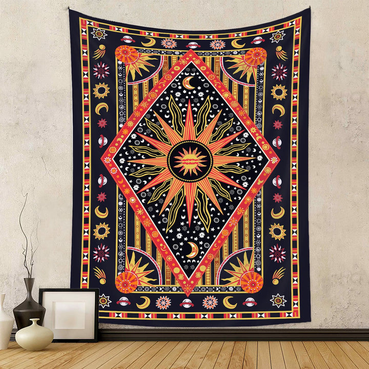 Tapiz bohemio con rayos de sol y luna de Olivenorma 
