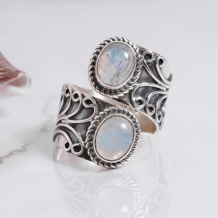 Anillo creativo de piedra lunar de Olivenorma