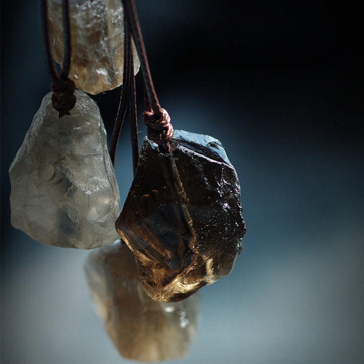 Collar con piedra preciosa de riqueza de cuarzo ahumado de Olivenorma