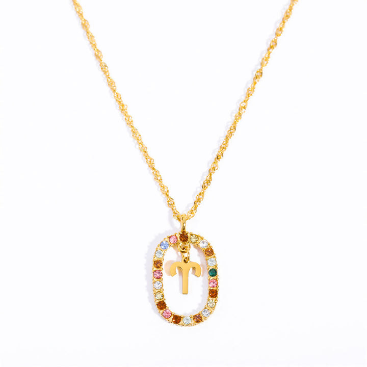 Collar con constelación del zodiaco ovalada calada con circonitas de Olivenorma 