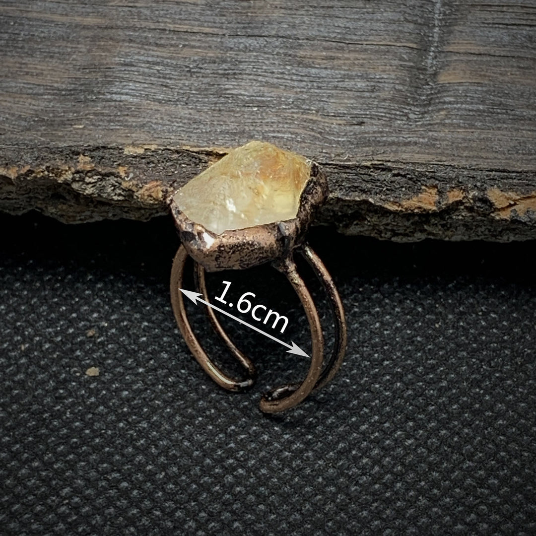 Anillo ajustable con doce piedras de nacimiento de piedra irregular natural en bruto de Olivenorma 