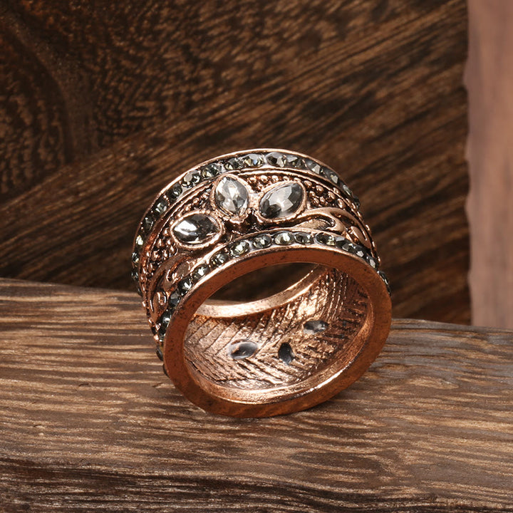 Anillo de piedra lunar gris bohemia de bronce y oro de Olivenorma