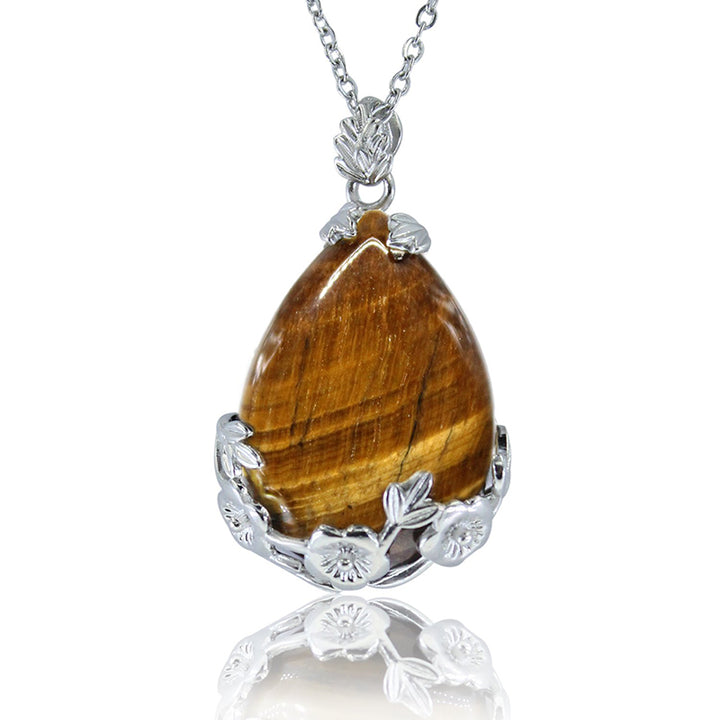 Collar de ciruela con gota de agua y piedra natural