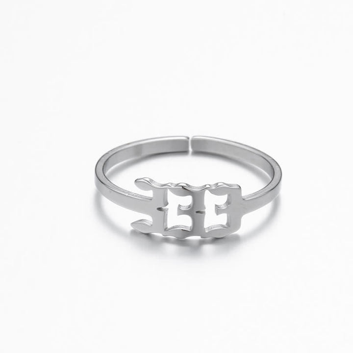 Anillo de la suerte minimalista con número angelical