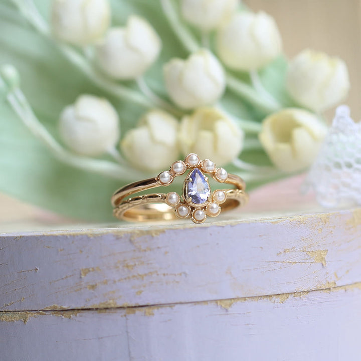 Anillo de doble capa con perla de zafiro y lágrima de Olivenorma S925