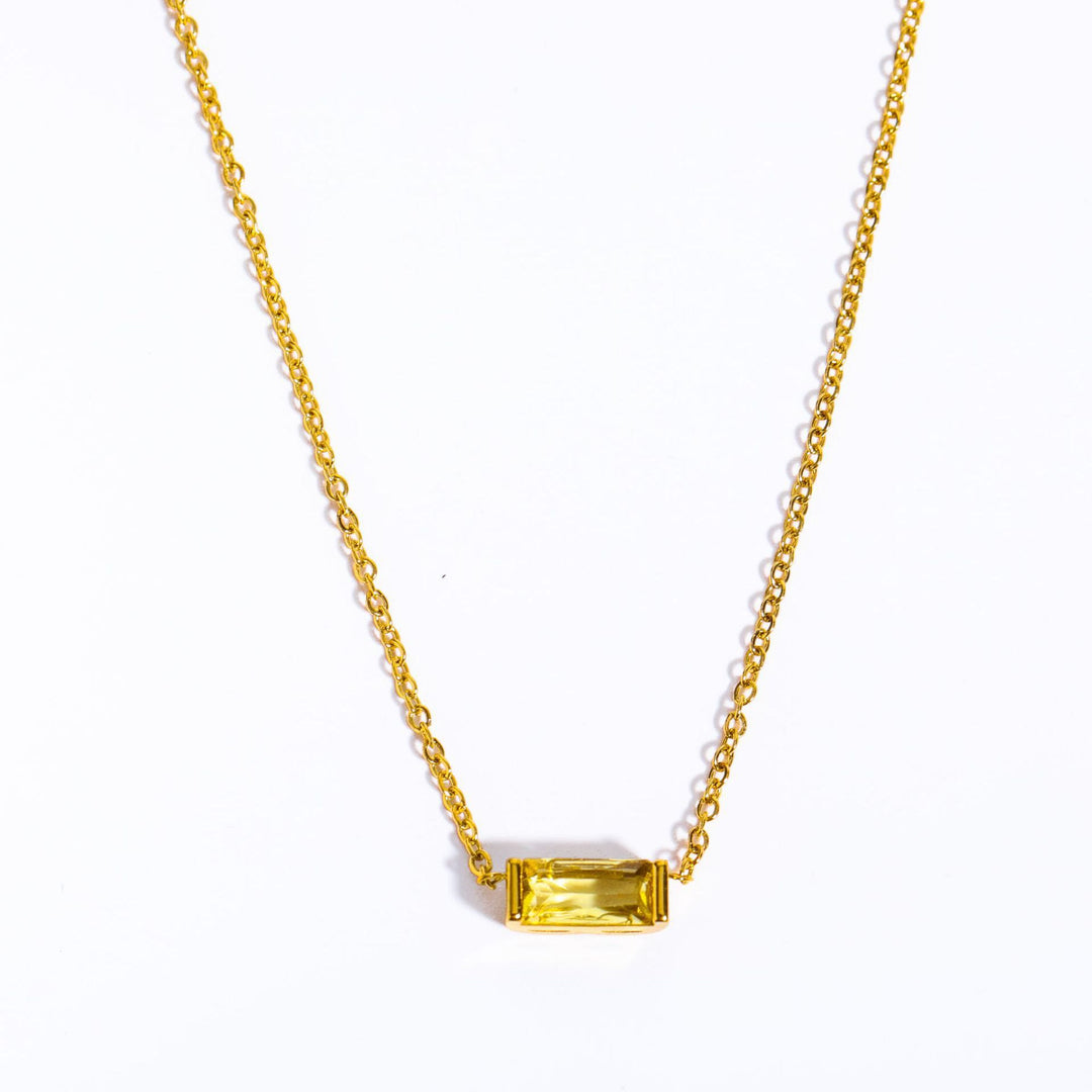 Collar de acero inoxidable con colgante rectangular sencillo de piedra natal de Olivenorma 