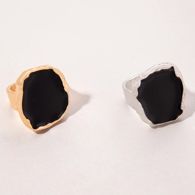 Anillo ajustable con pegamento de resina con borde dorado irregular exagerado de Olivenorma 