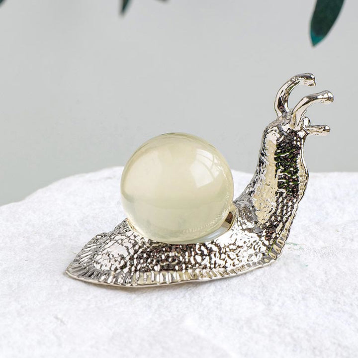 Soporte para bolas de cristal natural de Olivenorma, pequeño caracol decorativo con piedras preciosas