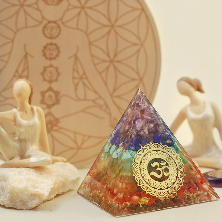 Pirámide de orgón con protección de chakras pura de Olivenorma 