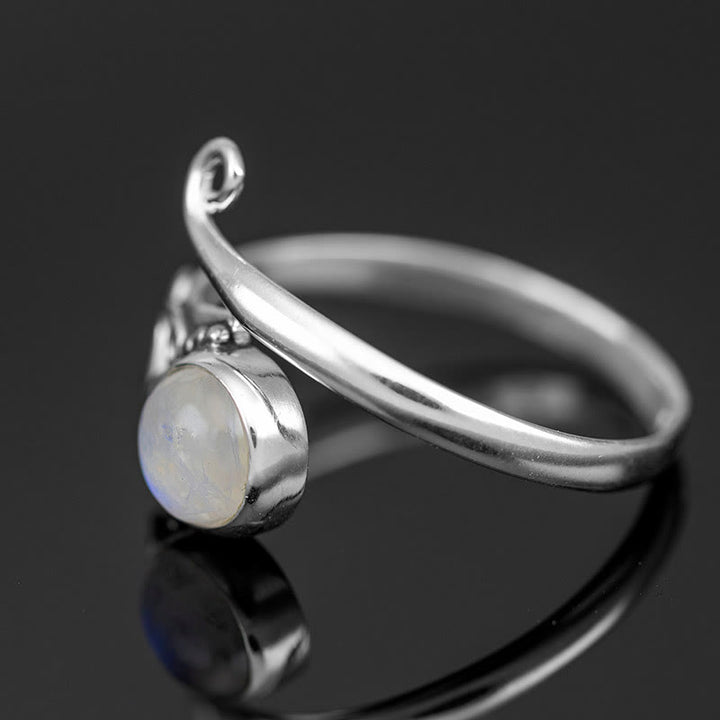 Anillo retro de piedra lunar redonda “Purifica la energía” de Olivenorma