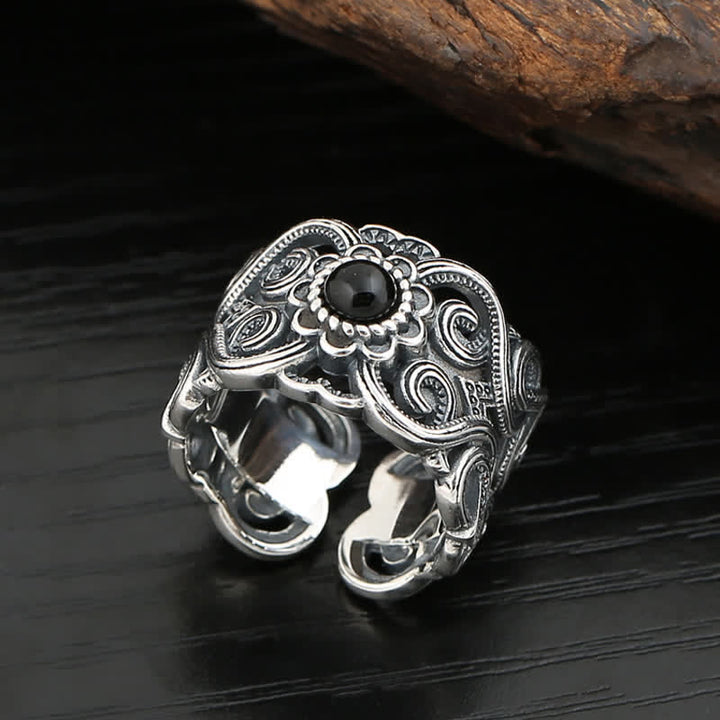 Anillo ajustable con diseño étnico de ónix negro de Olivenorma