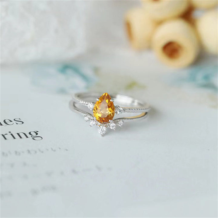 Anillo de citrino en forma de gota de oro y plata 925 de Olivenorma