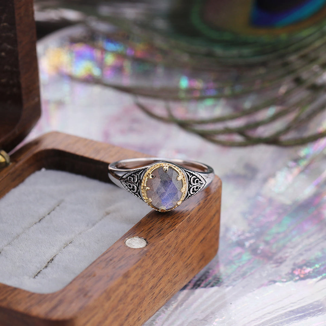 Anillo de plata de ley 925 con labradorita natural de Olivenorma