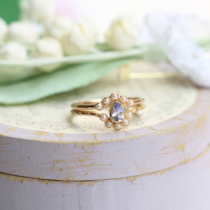 Anillo de doble capa con perla de zafiro y lágrima de Olivenorma S925