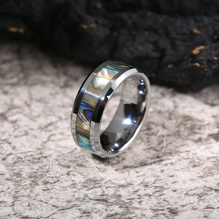 Anillo de carburo de tungsteno con concha de abulón y madera de koa de Olivenorma 