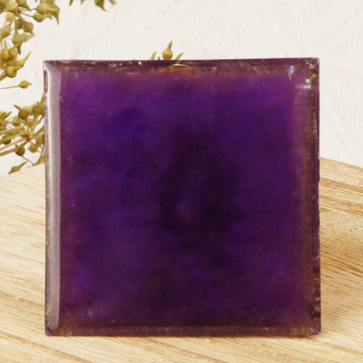 Pirámide de orgón de amatista y cubo de Metatrón de Olivenorma